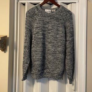 Gabrielle Men’s Sweater. Like New!